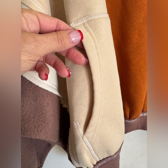 BIBI Oversized Colorblock Crewneck – Dolman Sleeves, Small NWOT - Picture 7 of 9